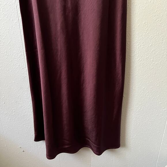 Joe Fresh Burgundy Maxi Dress - Picture 5 of 14